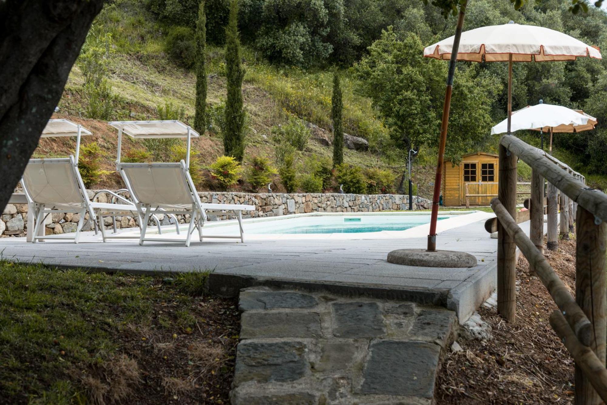 Residence Collecchio Pescia Exteriér fotografie